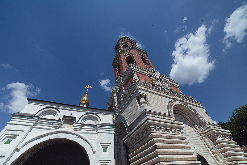 колокольня Иоанно-Богословского монастыря